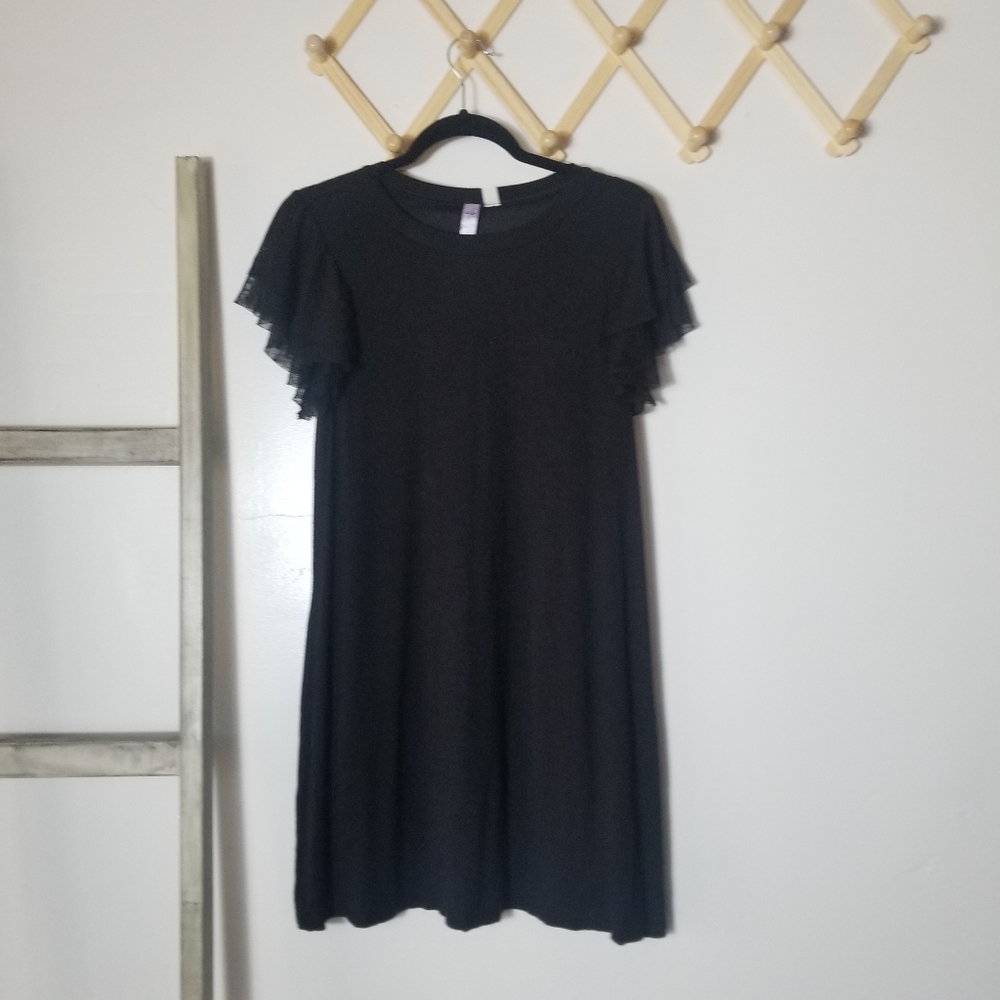 ALYA BLACK LINED DRESS WITH FLUTTER SLEEVE SIZE SMALL